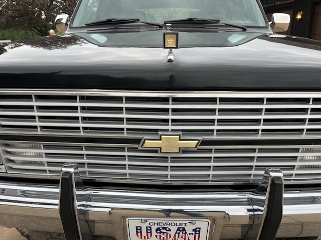 Chevrolet-Blazer-1984-SUV-9