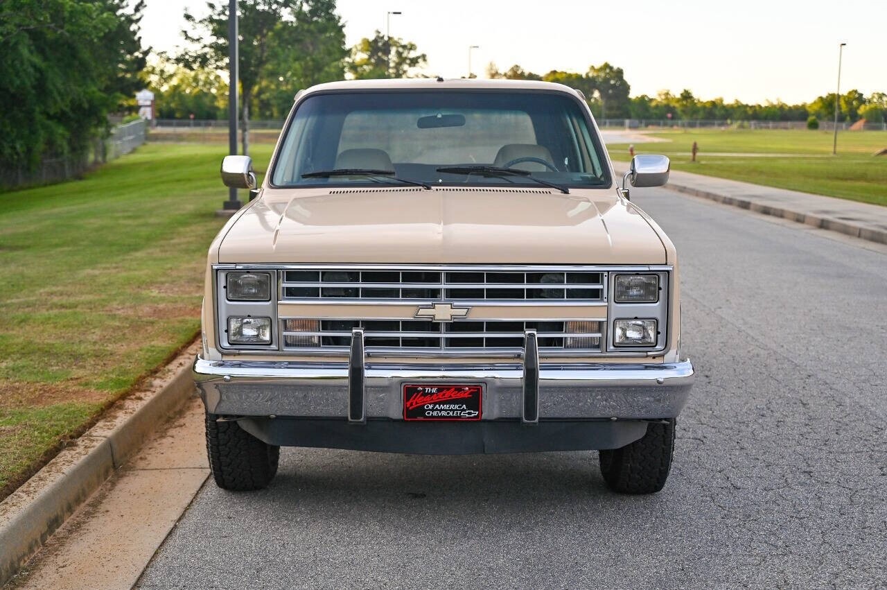 Chevrolet-Blazer-1986-SUV-26