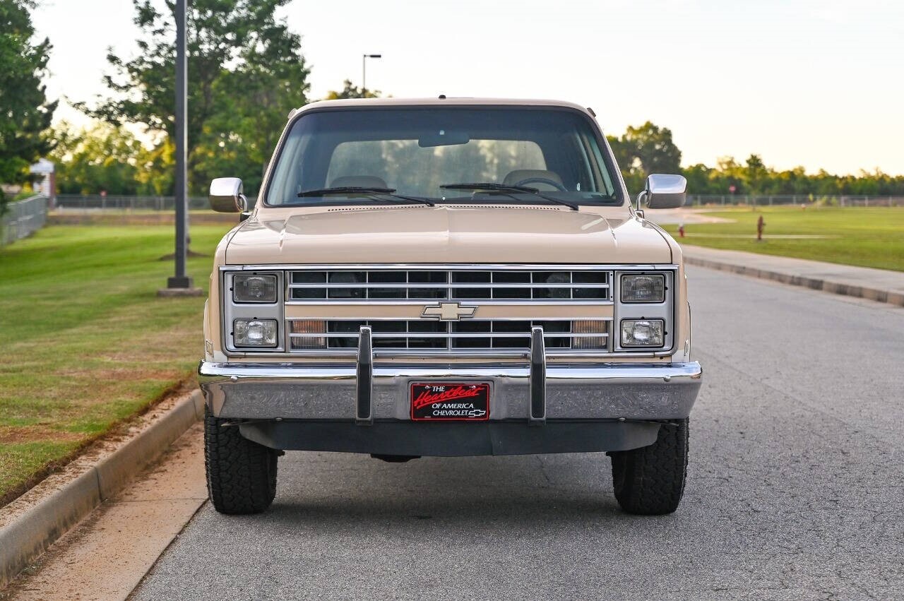 Chevrolet-Blazer-1986-SUV-27