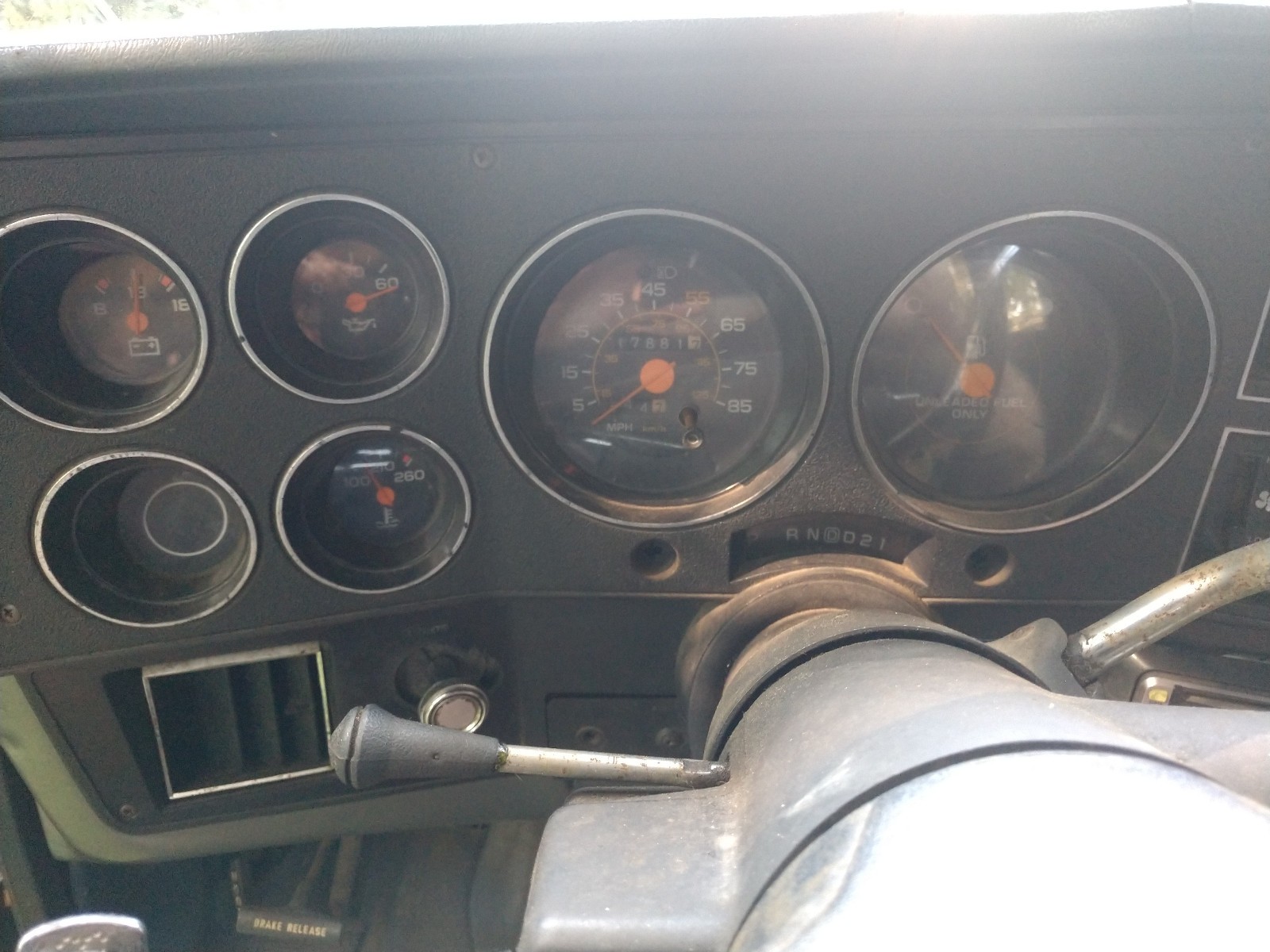 Chevrolet-Blazer-1988-SUV-14