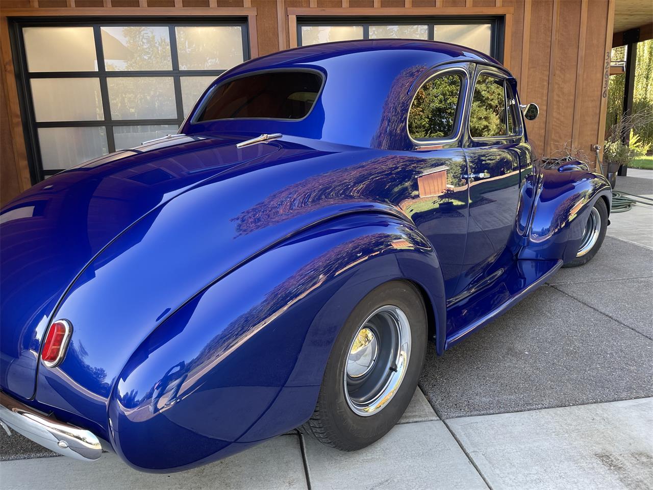 Chevrolet-Business-coupe-1940-Ocean-metallic-blue-Mushroom-2