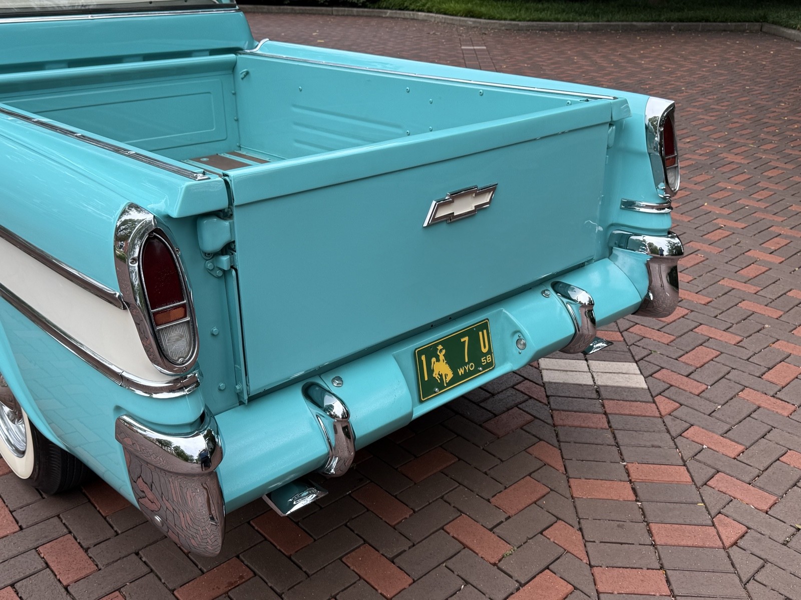 Chevrolet-C-10-1958-19