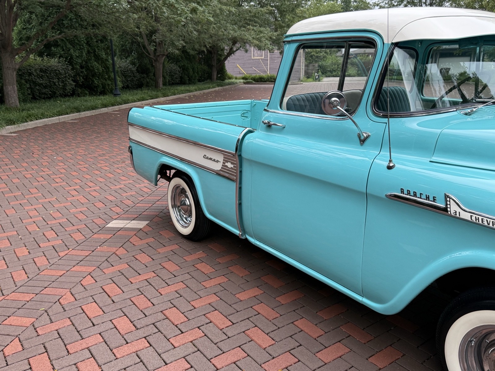 Chevrolet-C-10-1958-23