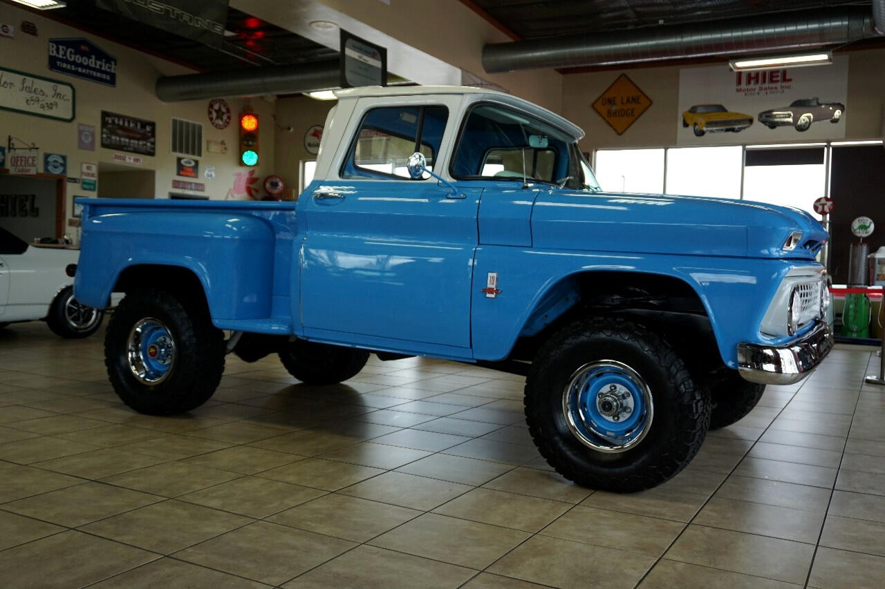 Chevrolet-C-10-1963-Classic-Car-11