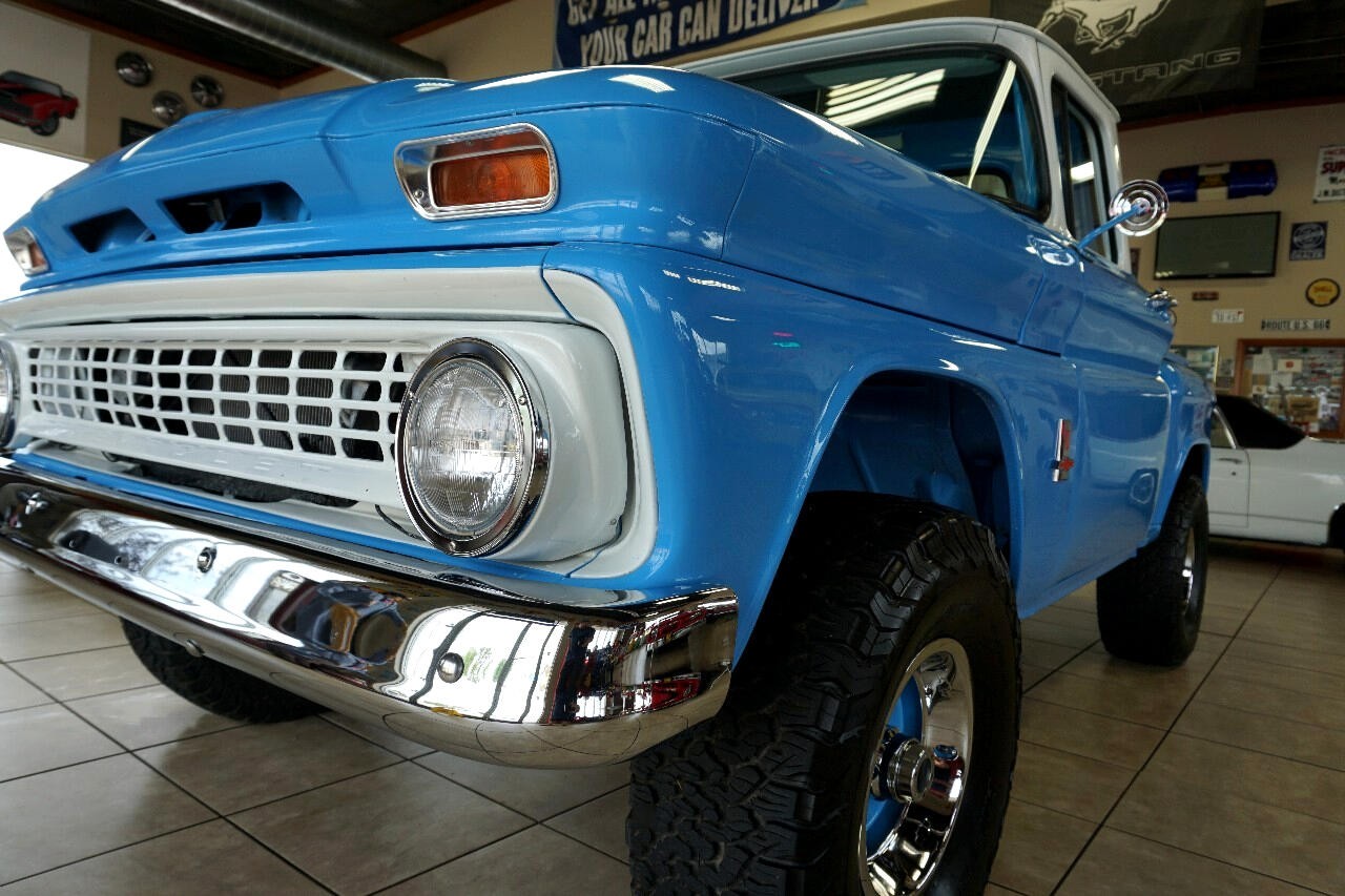 Chevrolet-C-10-1963-Classic-Car-16