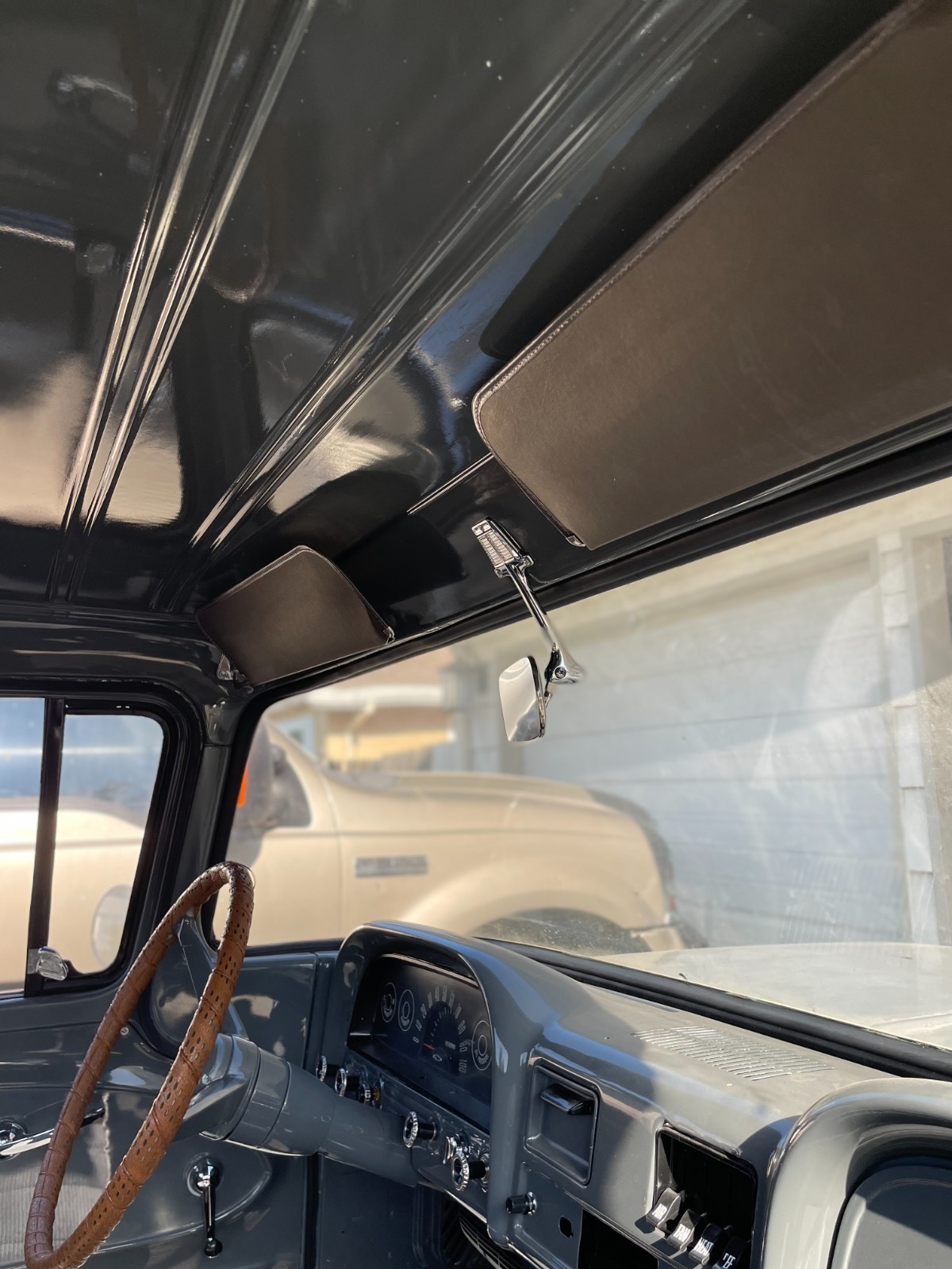 Chevrolet-C-10-1963-Standard-Cab-Pickup-11