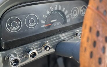 Chevrolet-C-10-1963-Standard-Cab-Pickup-13