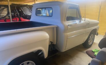 Chevrolet-C-10-1965-Standard-Cab-Pickup-1