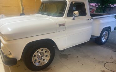 Chevrolet-C-10-1965-Standard-Cab-Pickup