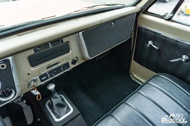 Chevrolet-C-10-1967-18