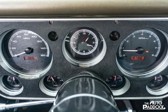 Chevrolet-C-10-1967-19