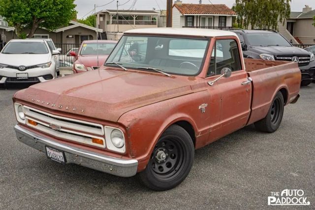 Chevrolet-C-10-1967-34