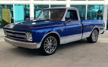 Chevrolet-C-10-1967-Pickup-Truck-9