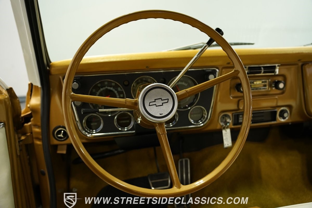 Chevrolet-C-10-1968-Pickup-Truck-37