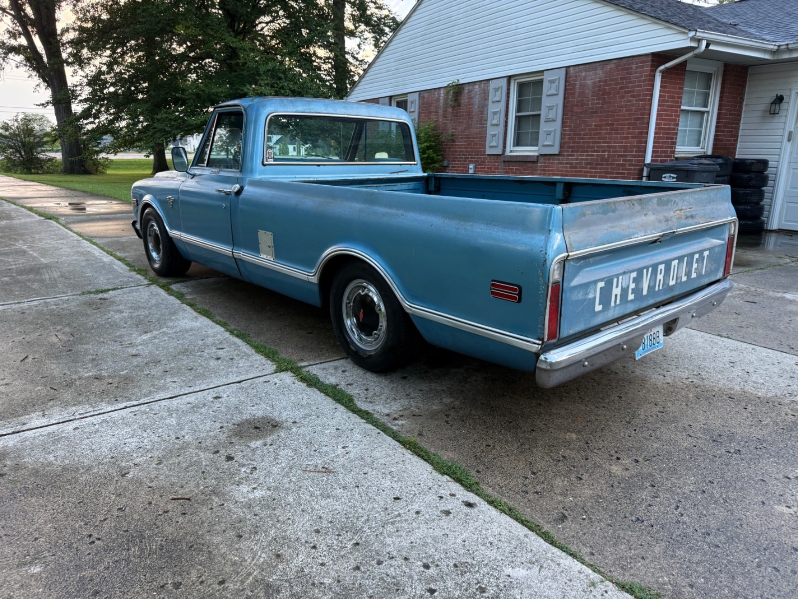 Chevrolet-C-10-1968-Standard-Cab-Pickup-13