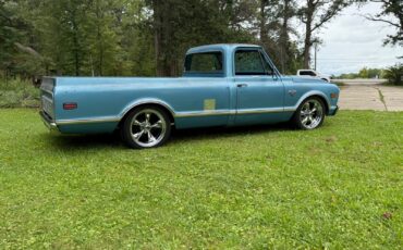 Chevrolet-C-10-1968-Standard-Cab-Pickup-32