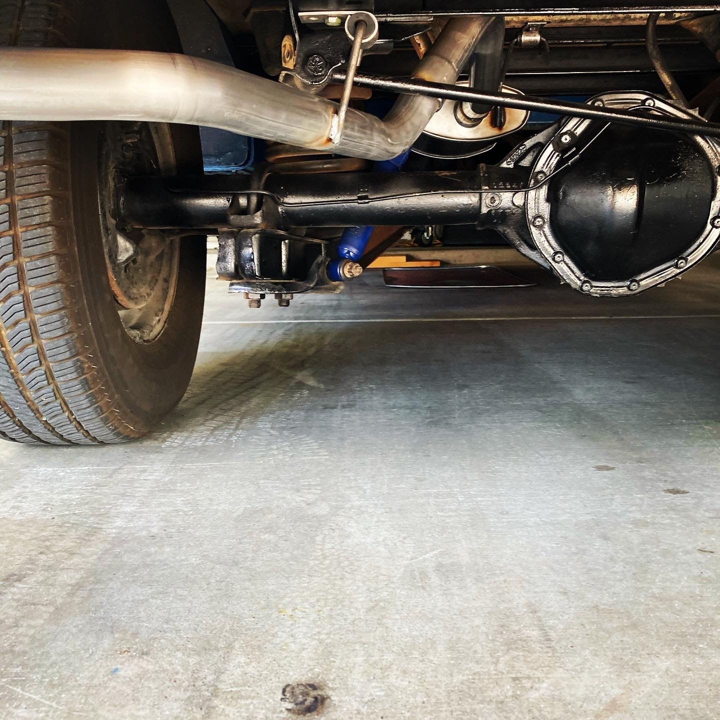 Chevrolet-C-10-1968-stepside-13
