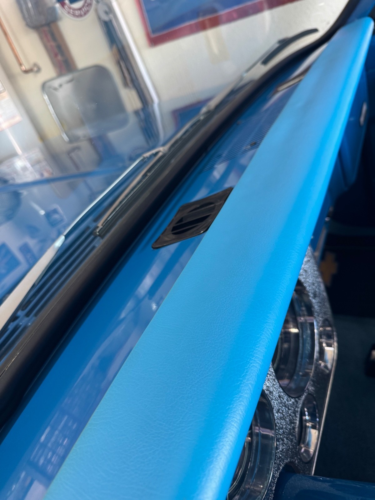 Chevrolet-C-10-1968-stepside-27