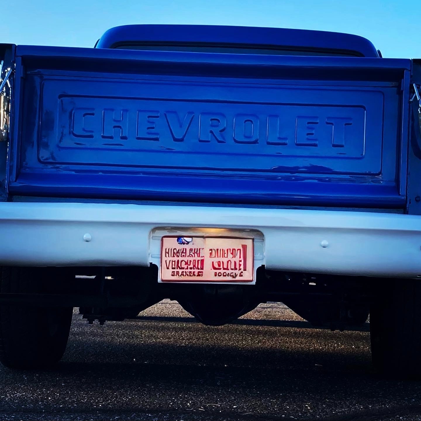 Chevrolet-C-10-1968-stepside-9