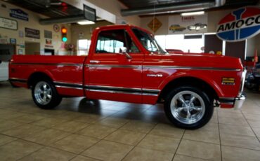 Chevrolet-C-10-1969-Classic-Car-12