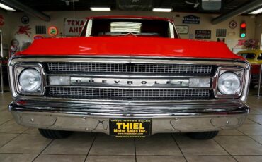 Chevrolet-C-10-1969-Classic-Car-15