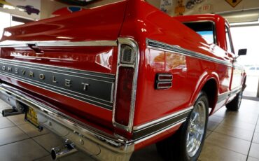 Chevrolet-C-10-1969-Classic-Car-19