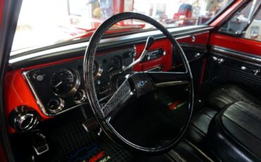 Chevrolet-C-10-1969-Classic-Car-26
