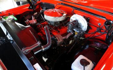 Chevrolet-C-10-1969-Classic-Car-32