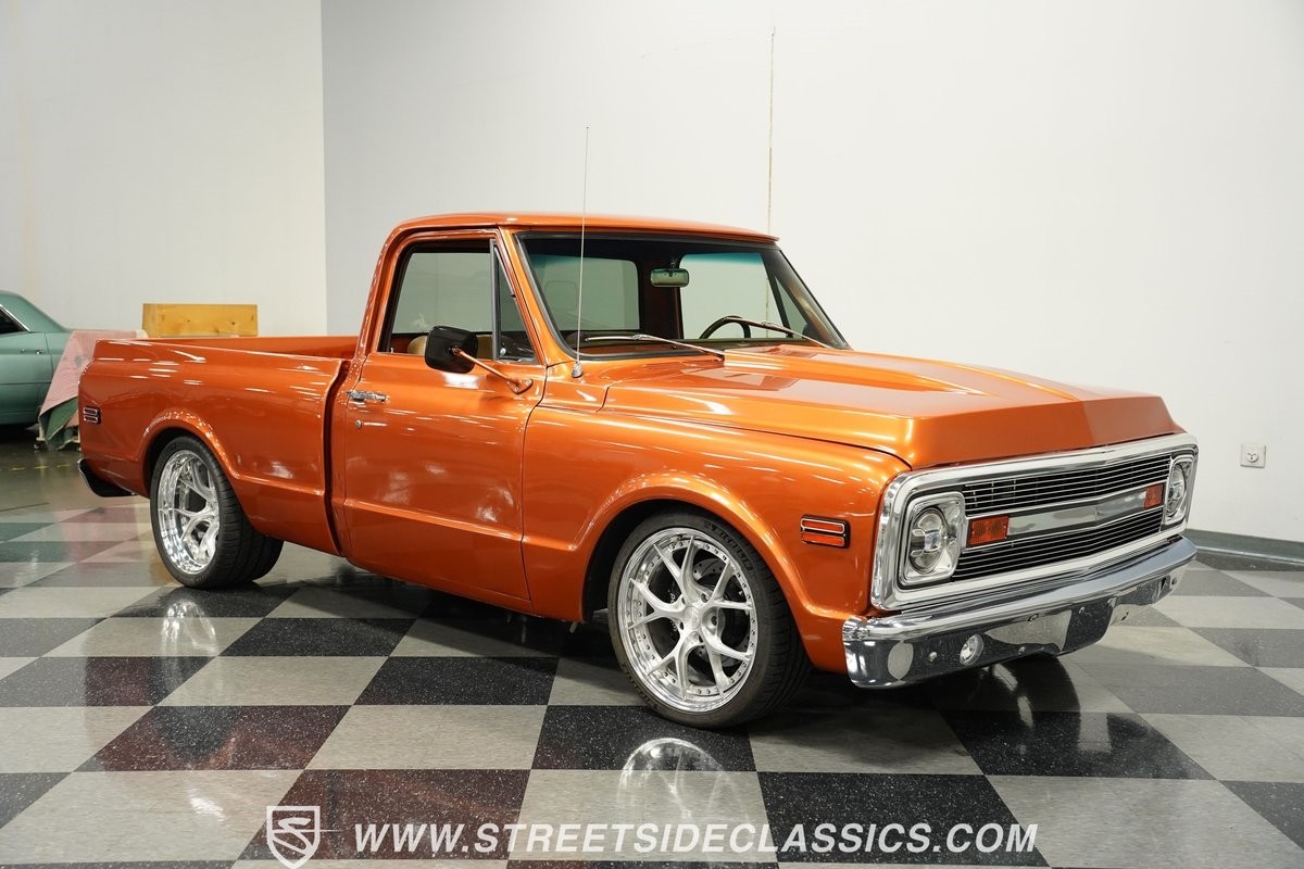 Chevrolet-C-10-1969-Coupe-16