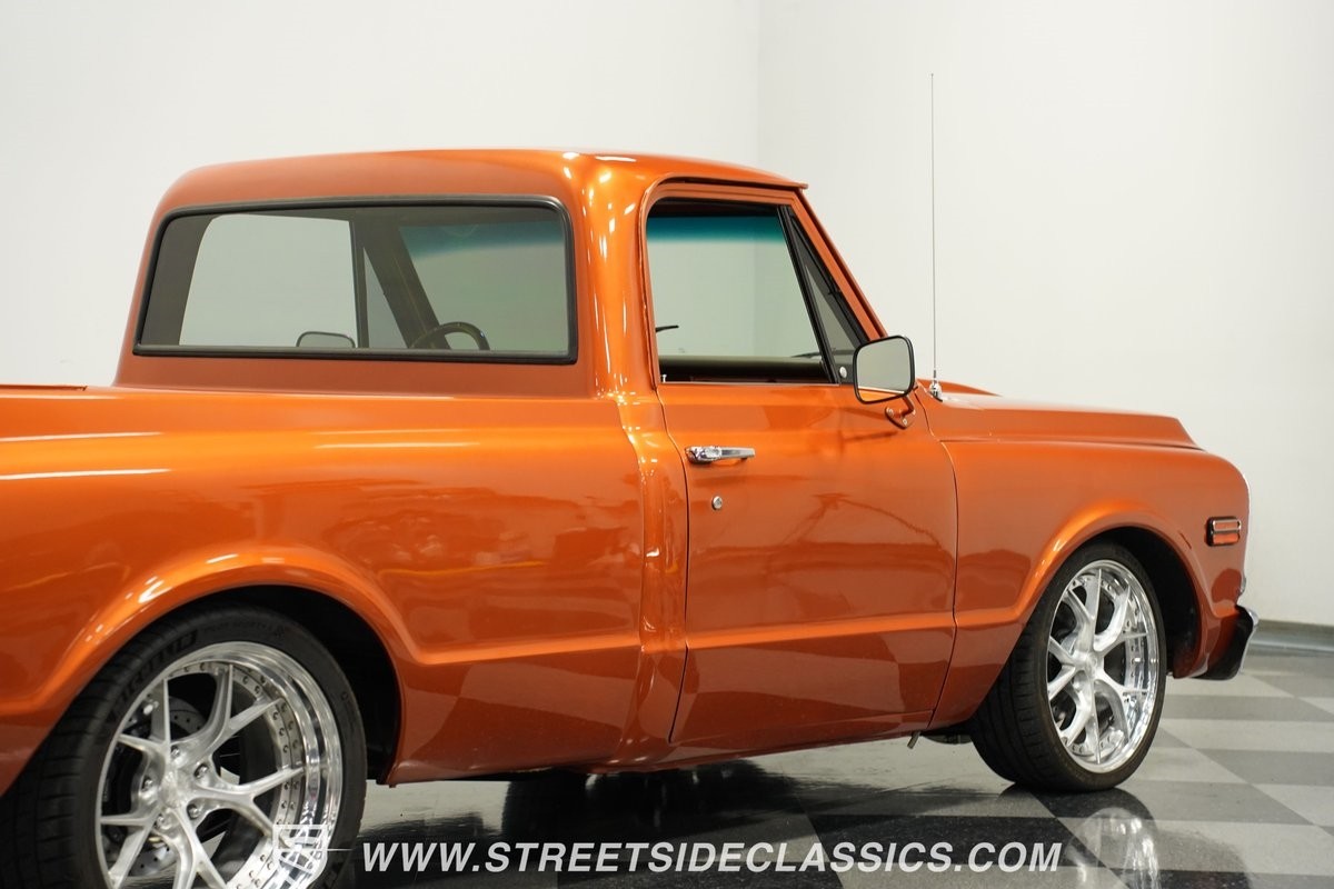 Chevrolet-C-10-1969-Coupe-27