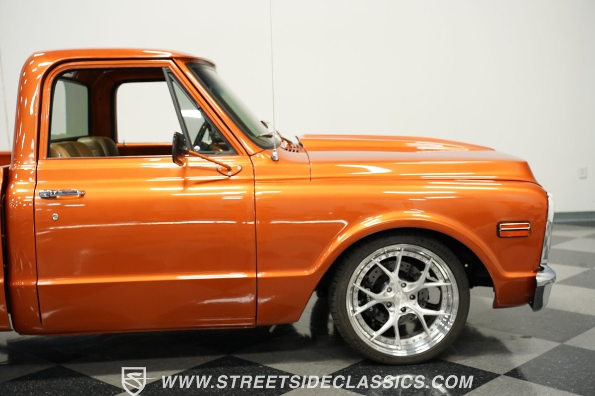 Chevrolet-C-10-1969-Coupe-29