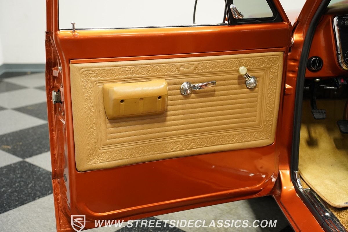 Chevrolet-C-10-1969-Coupe-36