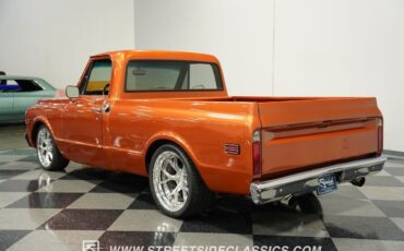 Chevrolet-C-10-1969-Coupe-9