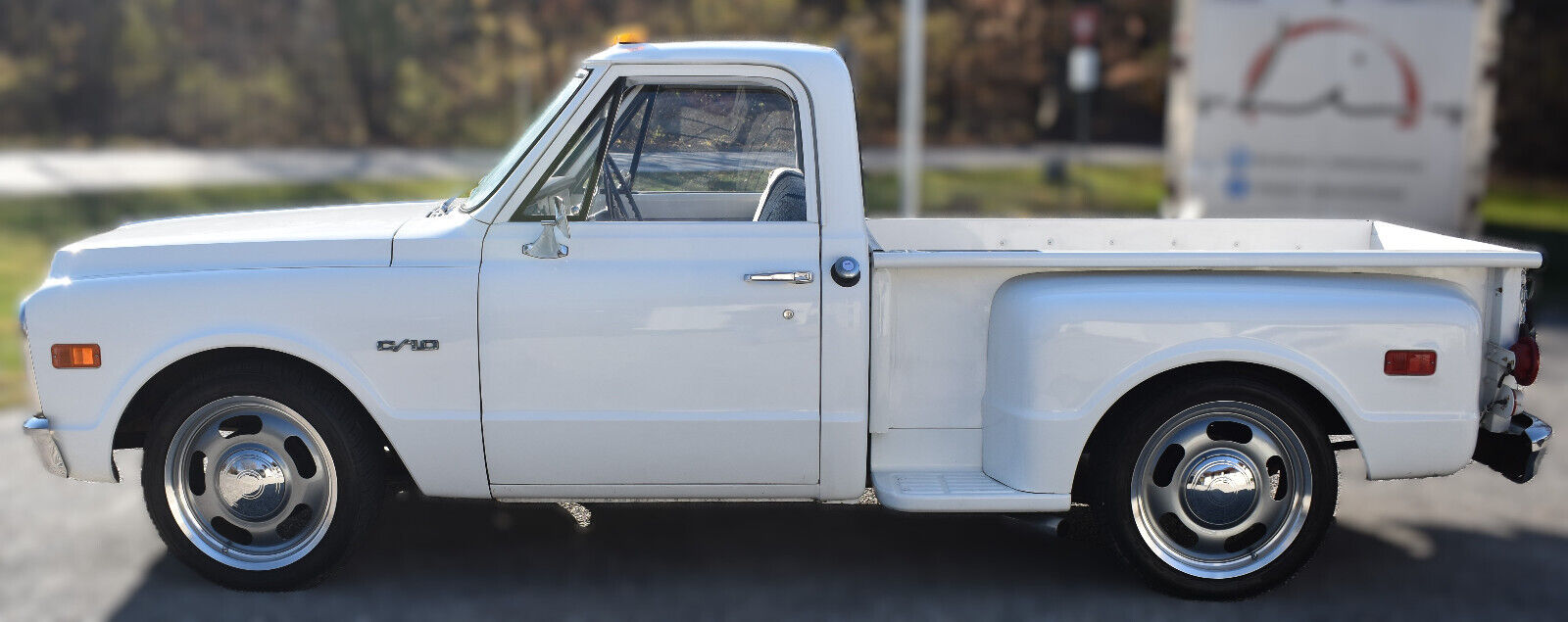 Chevrolet-C-10-1969-Standard-Cab-Pickup-10
