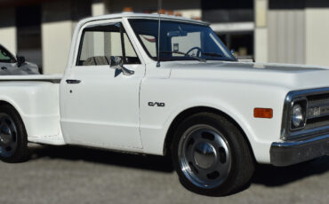 Chevrolet-C-10-1969-Standard-Cab-Pickup-6
