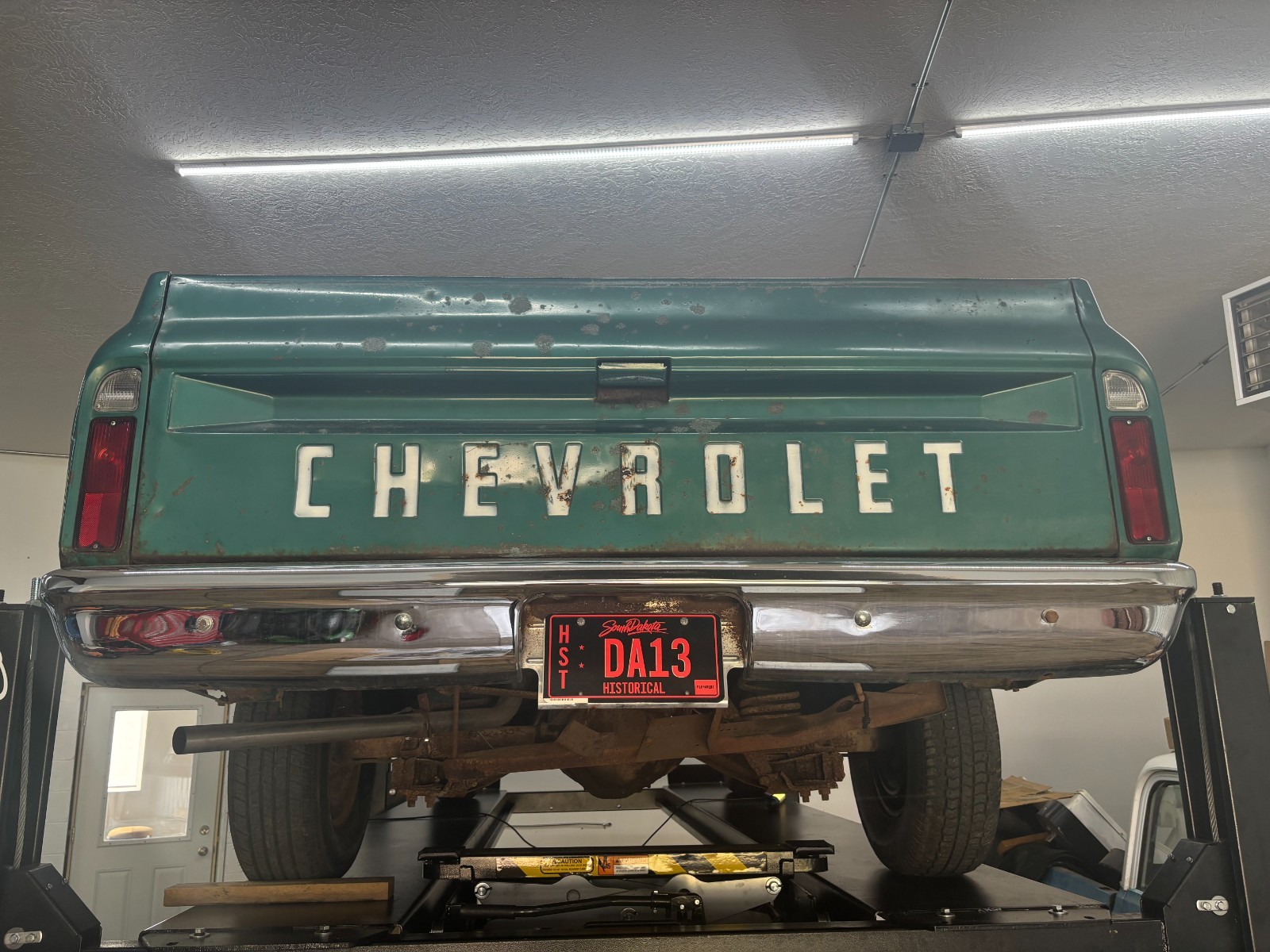 Chevrolet-C-10-1970-Standard-Cab-Pickup-15