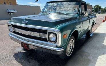 Chevrolet-C-10-1970-Standard-Cab-Pickup