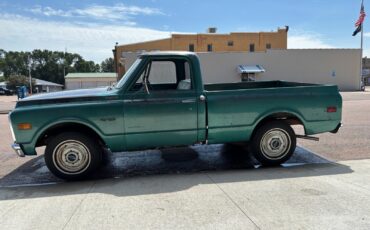 Chevrolet-C-10-1970-Standard-Cab-Pickup-4