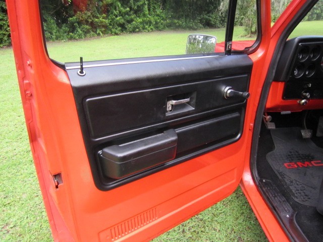 Chevrolet-C-10-1970-Standard-Cab-Pickup-7