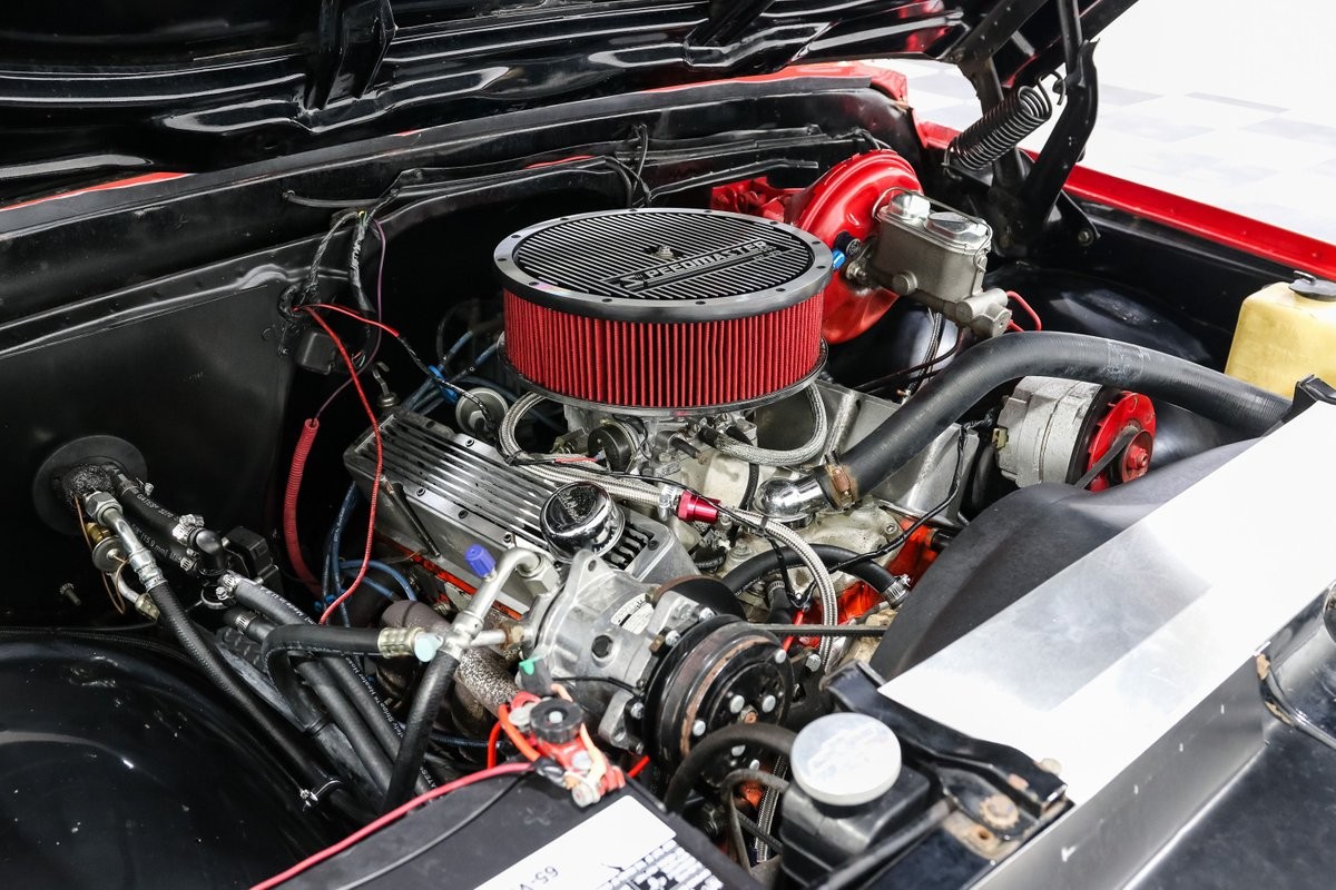 Chevrolet-C-10-1971-Pickup-Truck-9