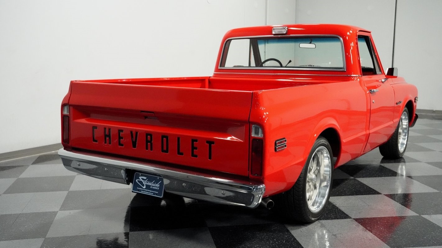 Chevrolet-C-10-1972-Pickup-Truck-10