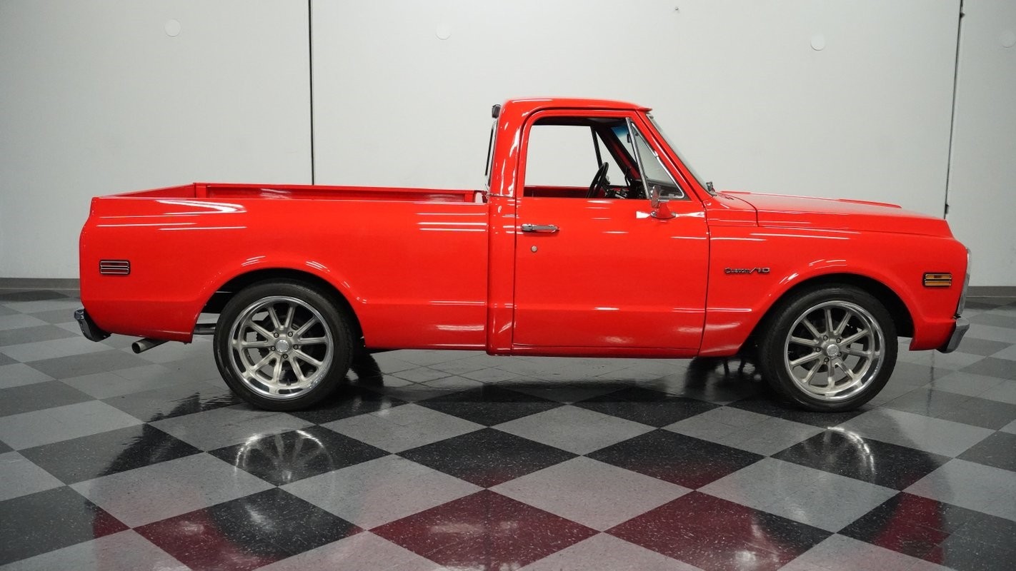 Chevrolet-C-10-1972-Pickup-Truck-12