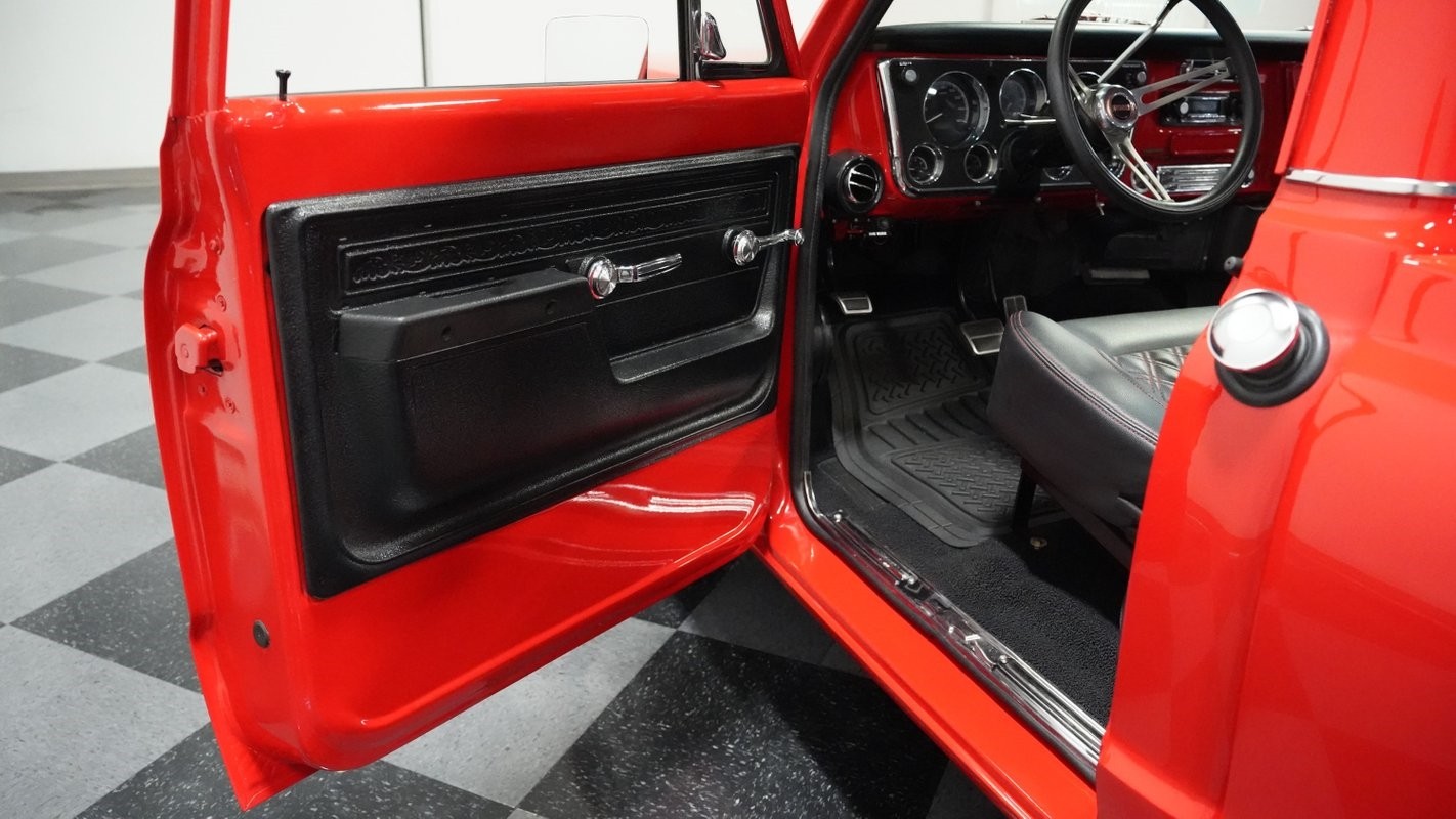 Chevrolet-C-10-1972-Pickup-Truck-31
