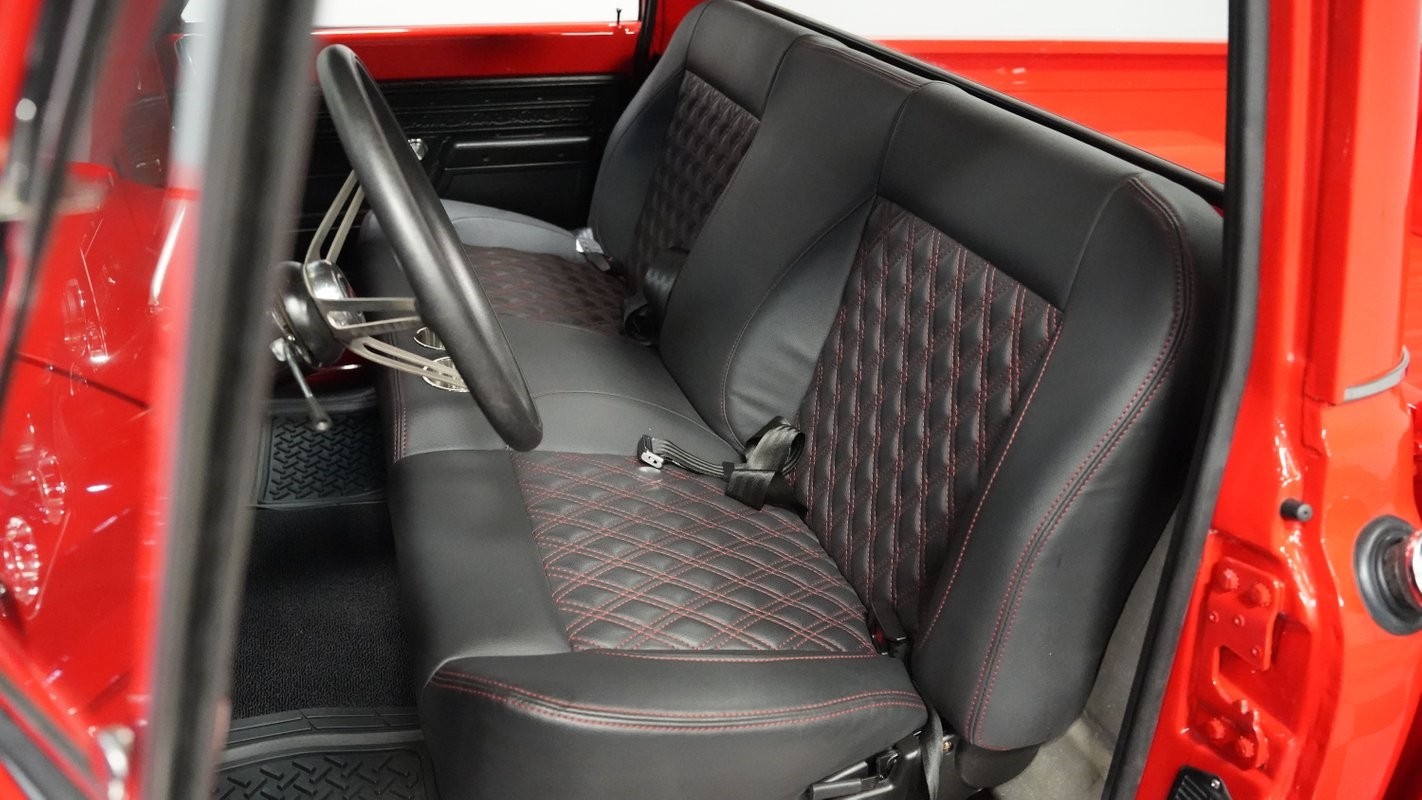 Chevrolet-C-10-1972-Pickup-Truck-38