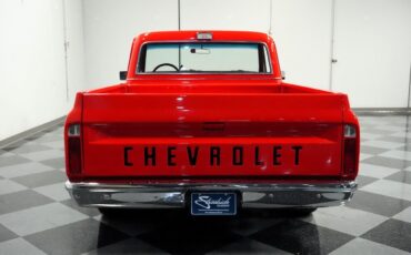Chevrolet-C-10-1972-Pickup-Truck-9