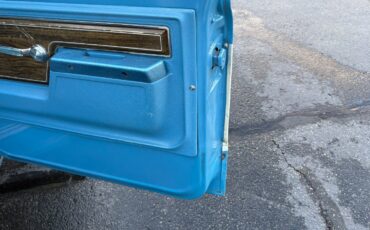 Chevrolet-C-10-1972-Standard-Cab-Pickup-17