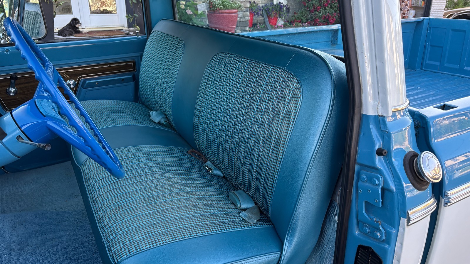 Chevrolet-C-10-1972-Standard-Cab-Pickup-28