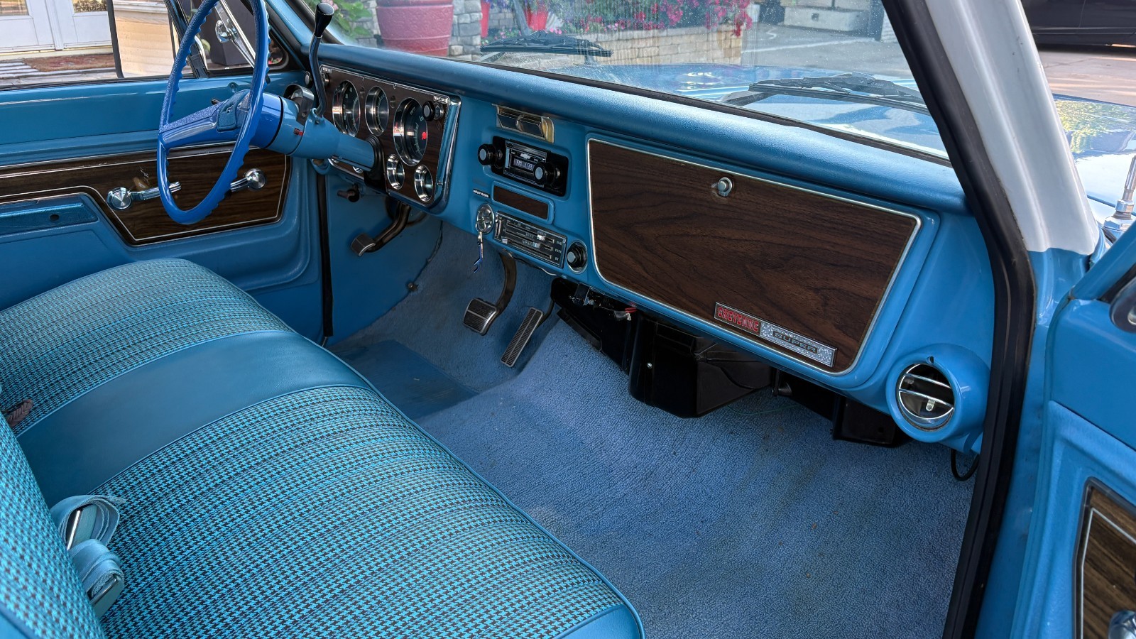 Chevrolet-C-10-1972-Standard-Cab-Pickup-35