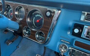 Chevrolet-C-10-1972-Standard-Cab-Pickup-36