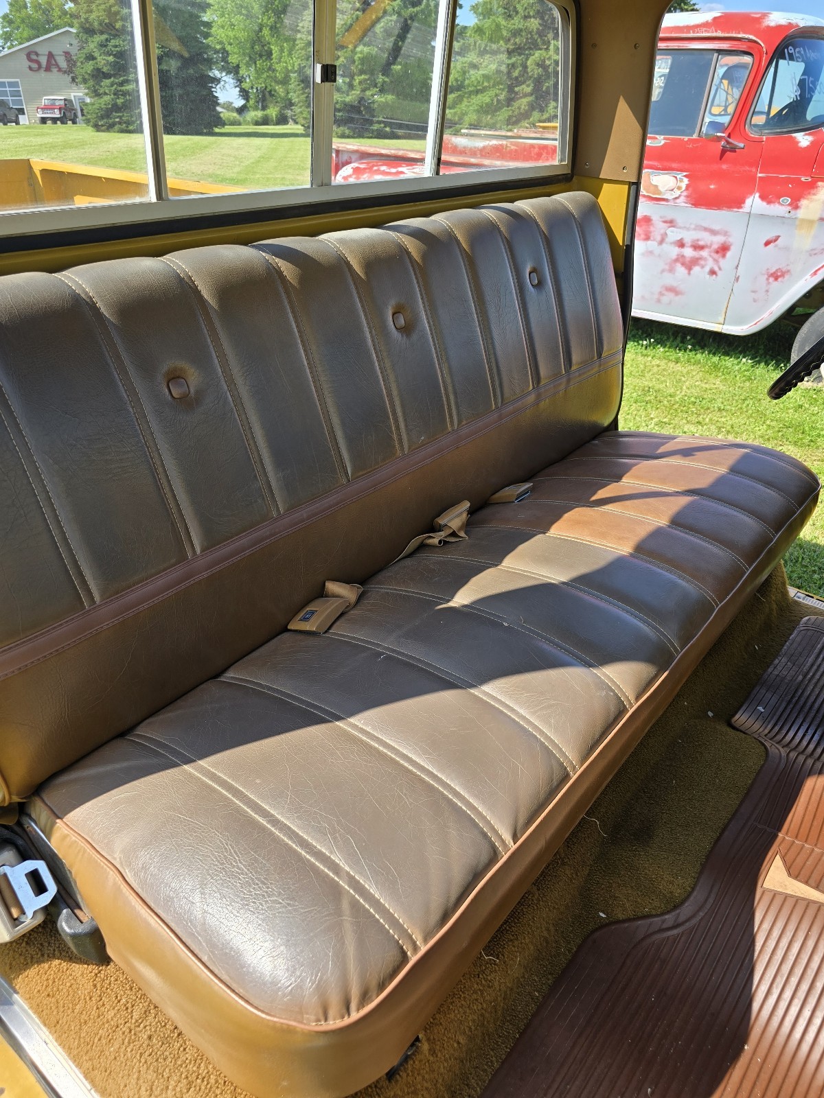 Chevrolet-C-10-1974-21